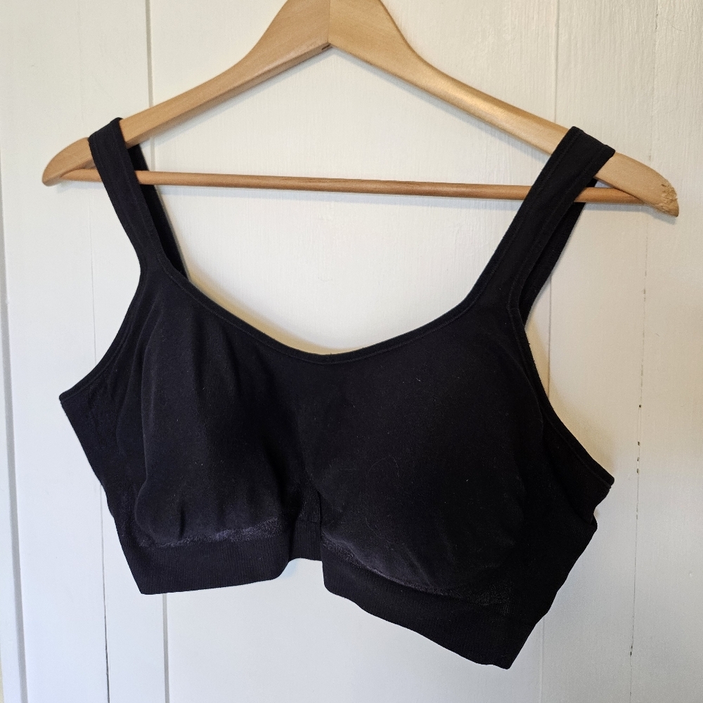 Black Underoutfit Bra Size 2XL
